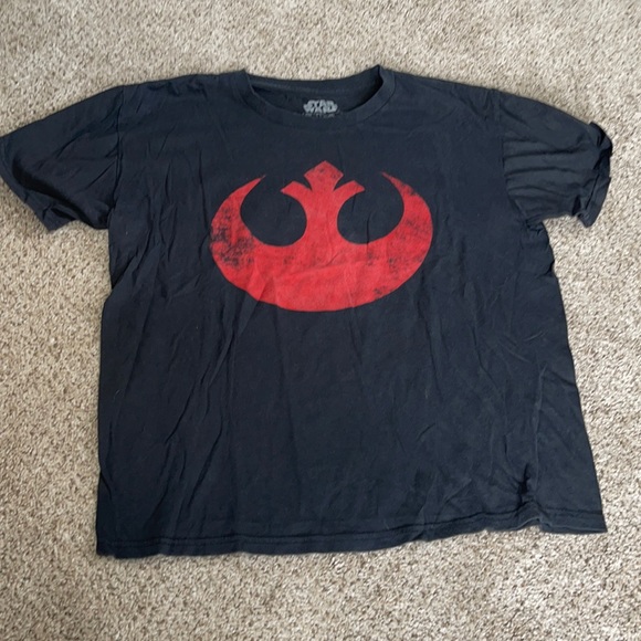 NWOT Rebel alliance t shirt